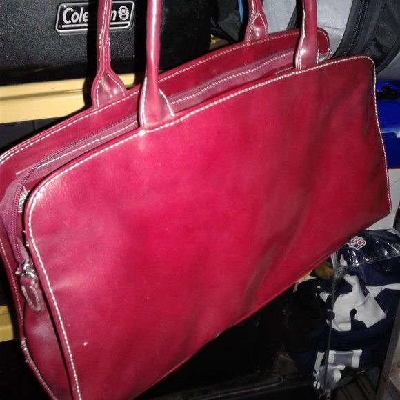 prada bag - Picture 4 of 8